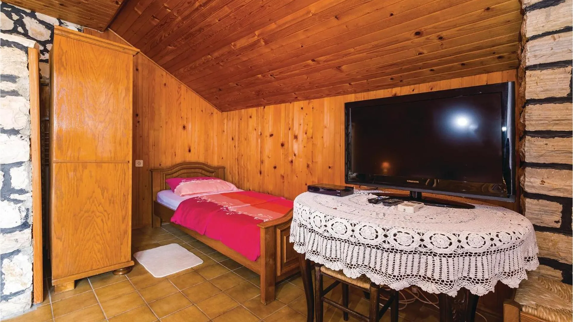 Awesome Home In Privlaka With Wifi Croatia